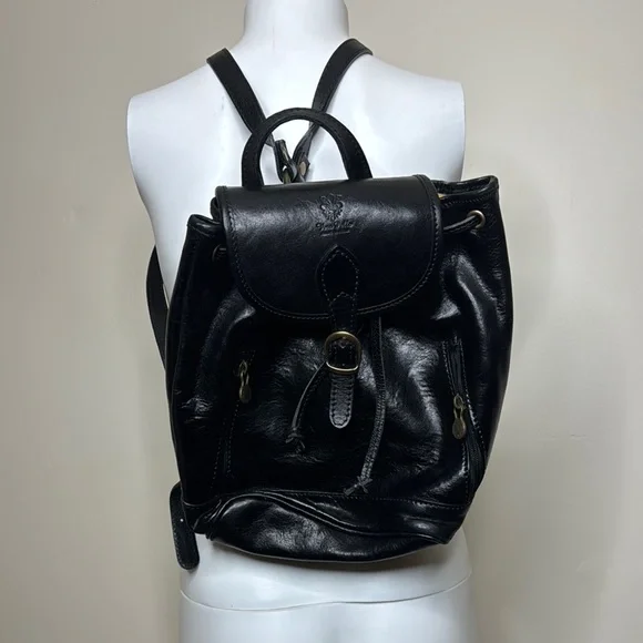 Vera Pelle | Bags | Vera Pelle Black Leather Backpack Purse  display picture 1